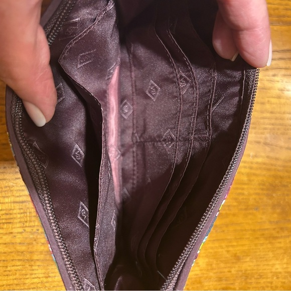 Vera Bradley Heirloom Paisley RFID Front Zip Wristlet EUC!! - Picture 6 of 9